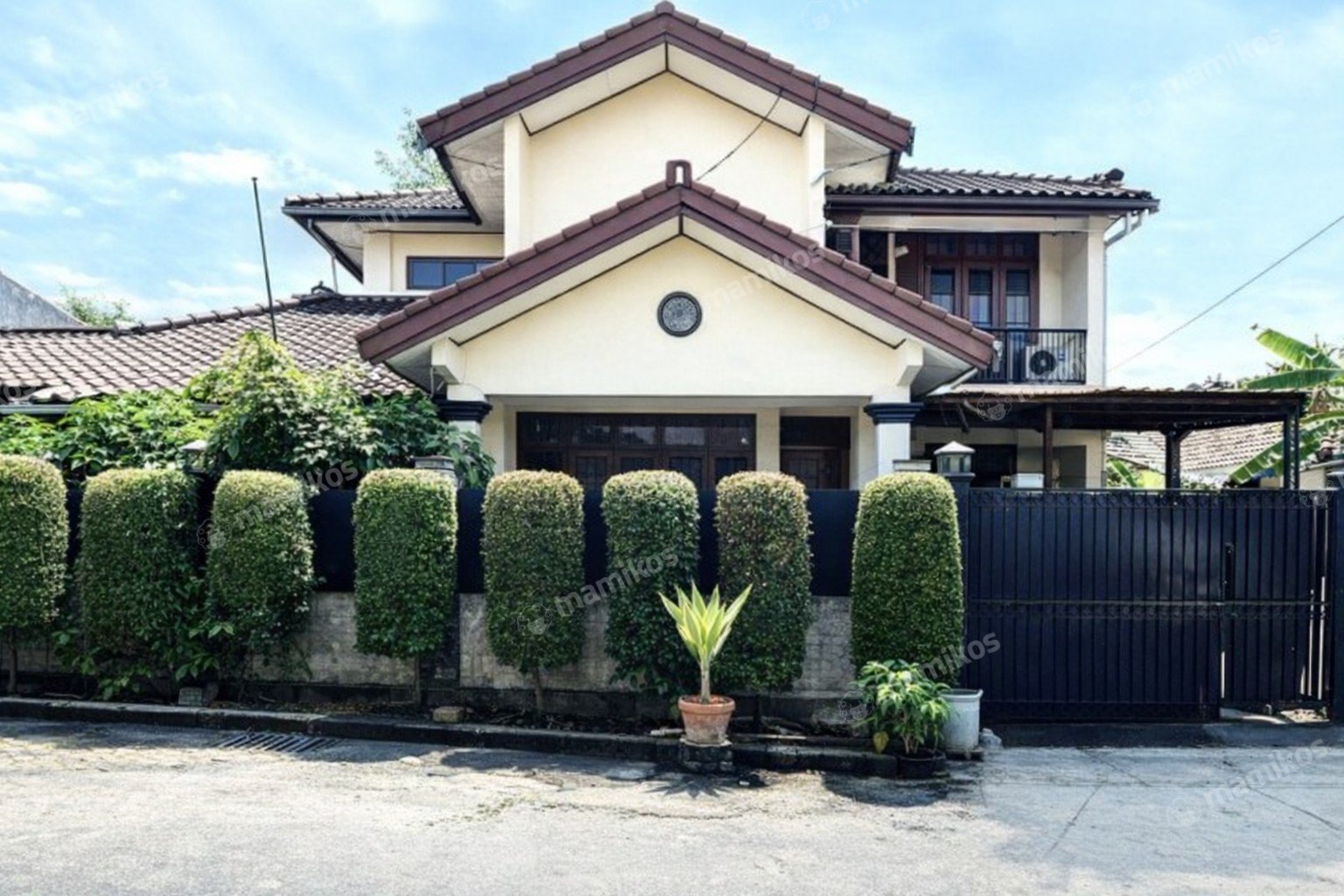 Rumah Sertifikat SHM 6 Kamar Tidur 4 Kamar Mandi Pondok Labu Jakarta Selatan