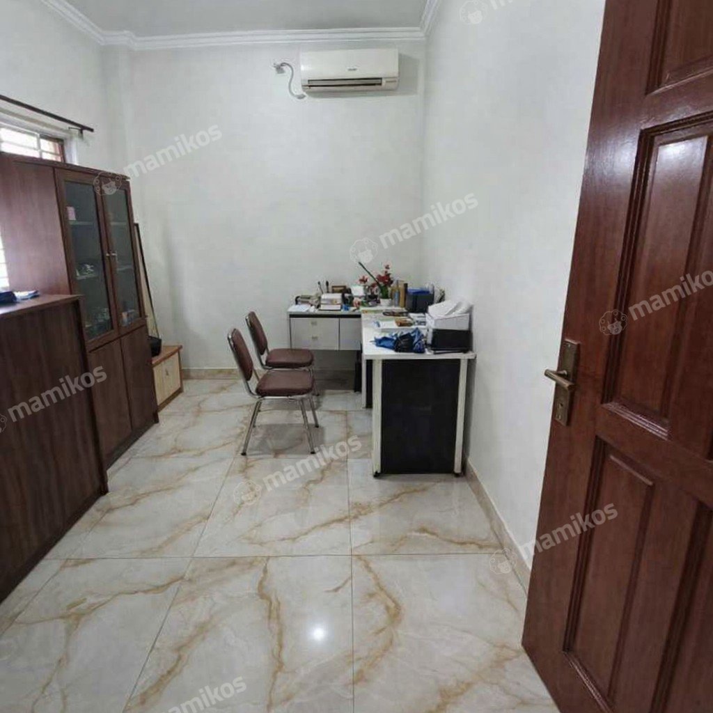 Rumah Sertifikat SHM 4 Kamar Tidur 3 Kamar Mandi Duri Kepa Jakarta Barat - Photo 2