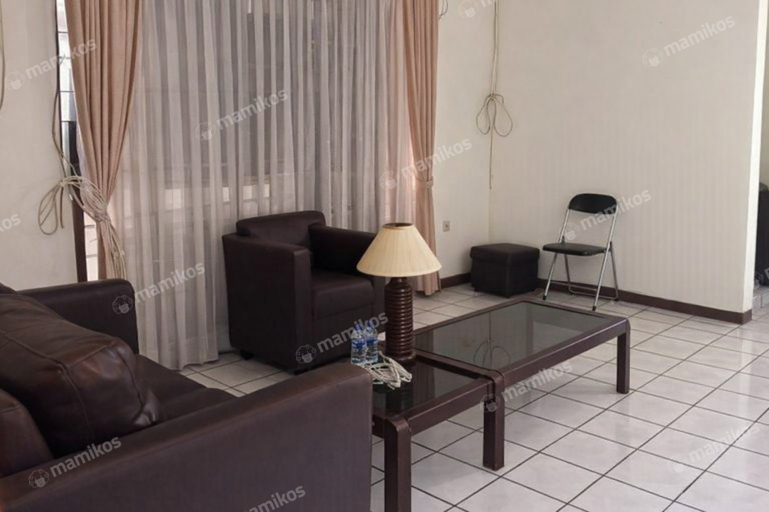 Rumah Sertifikat SHM 3 Kamar Tidur 2 Kamar Mandi Bintaro Jakarta Selatan
