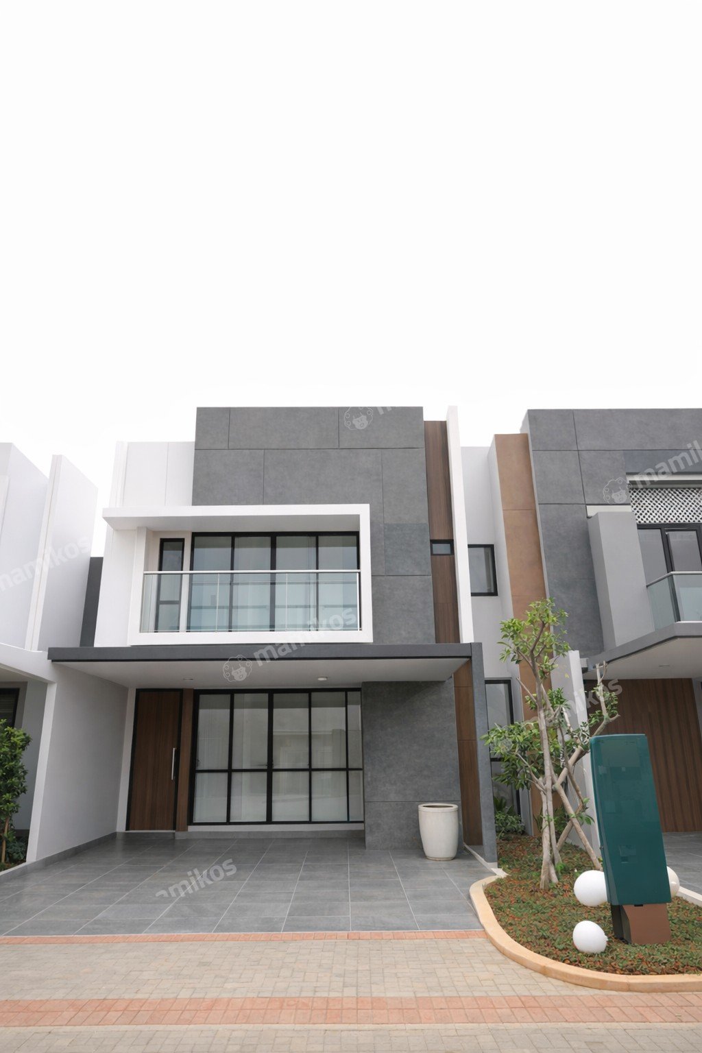 Rumah 5 Kamar Tidur 4 Kamar Mandi 2 Lantai Raffles Hills Jakarta Timur - Photo 3