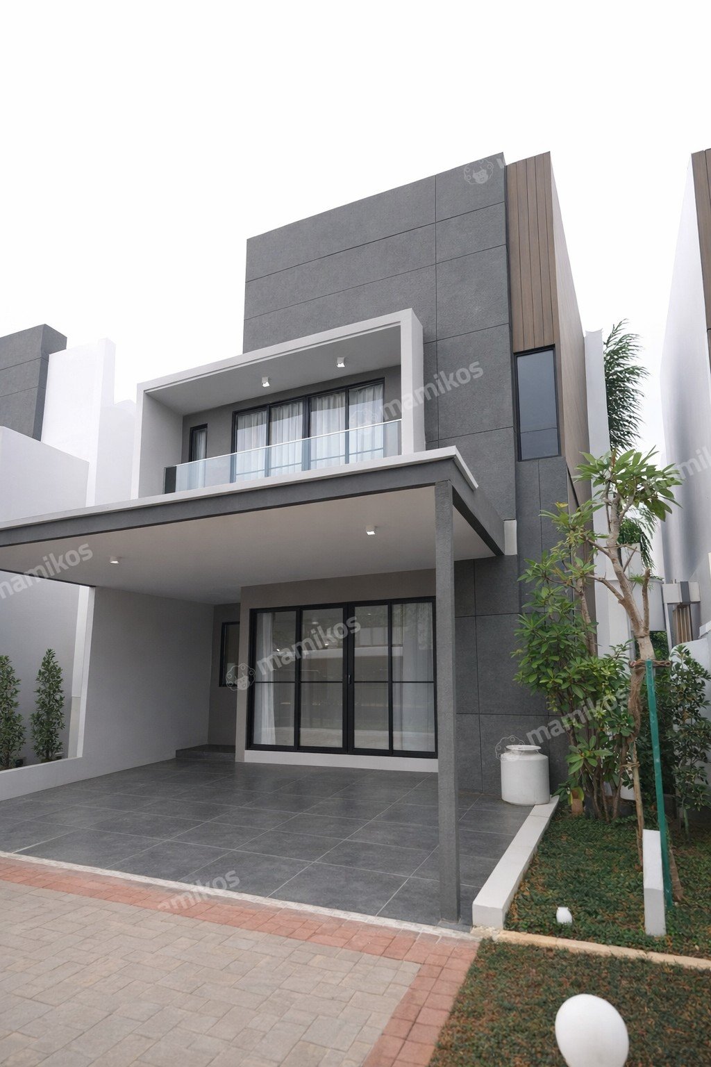Rumah 5 Kamar Tidur 4 Kamar Mandi 2 Lantai Raffles Hills Jakarta Timur - Photo 4