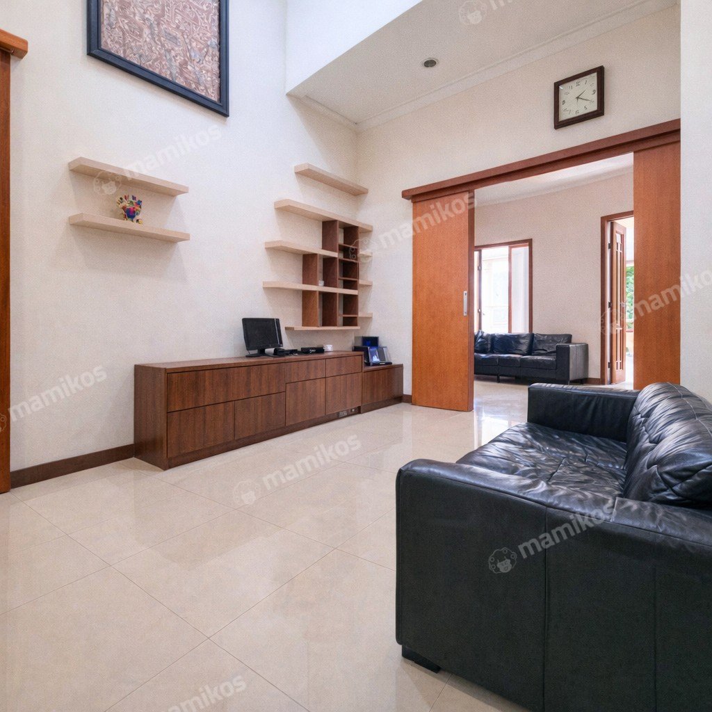Rumah Sertifikat SHM 4 Kamar Tidur 2 Kamar Mandi Kav DKI Jakarta Barat - Photo 5