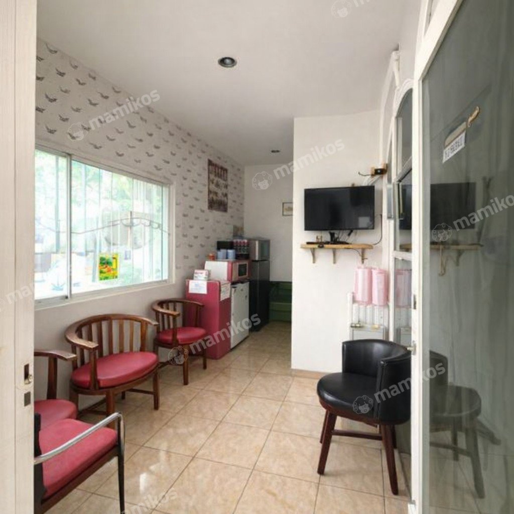 Rumah Sertifikat SHM 3 Kamar Tidur 3 Kamar Mandi Cirendeu Jakarta Selatan - Photo 5