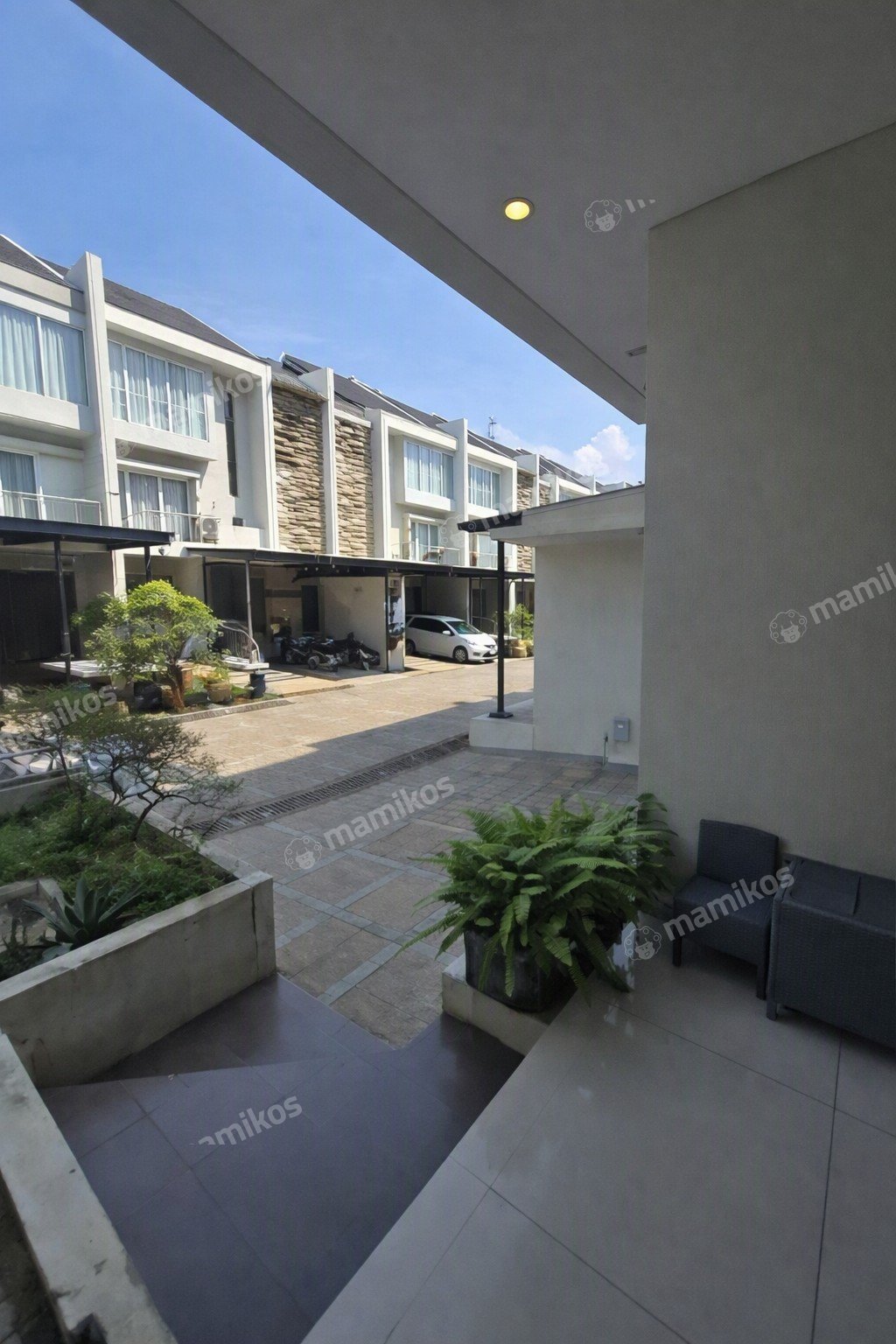 Rumah Sertifikat SHM 3 Kamar Tidur 3 Kamar Mandi Taman Grisenda Jakarta Utara - Photo 4