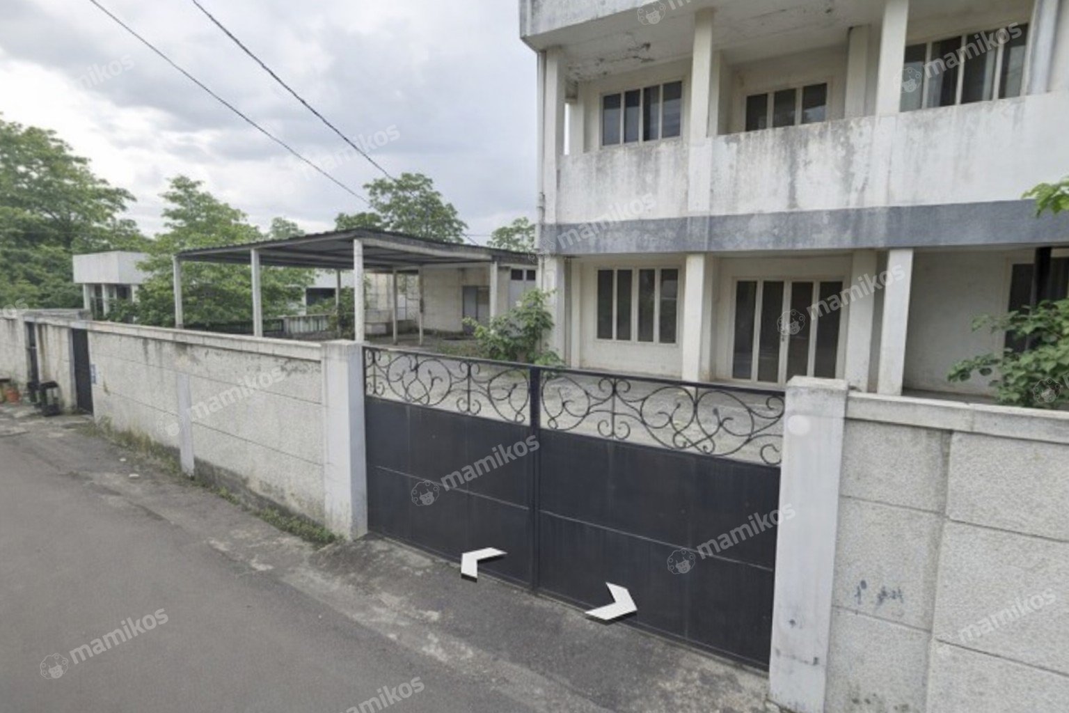 Rumah Sertifikat SHM 4 Kamar Tidur 4 Kamar Mandi Jagakarsa Jakarta Selatan - Photo 3