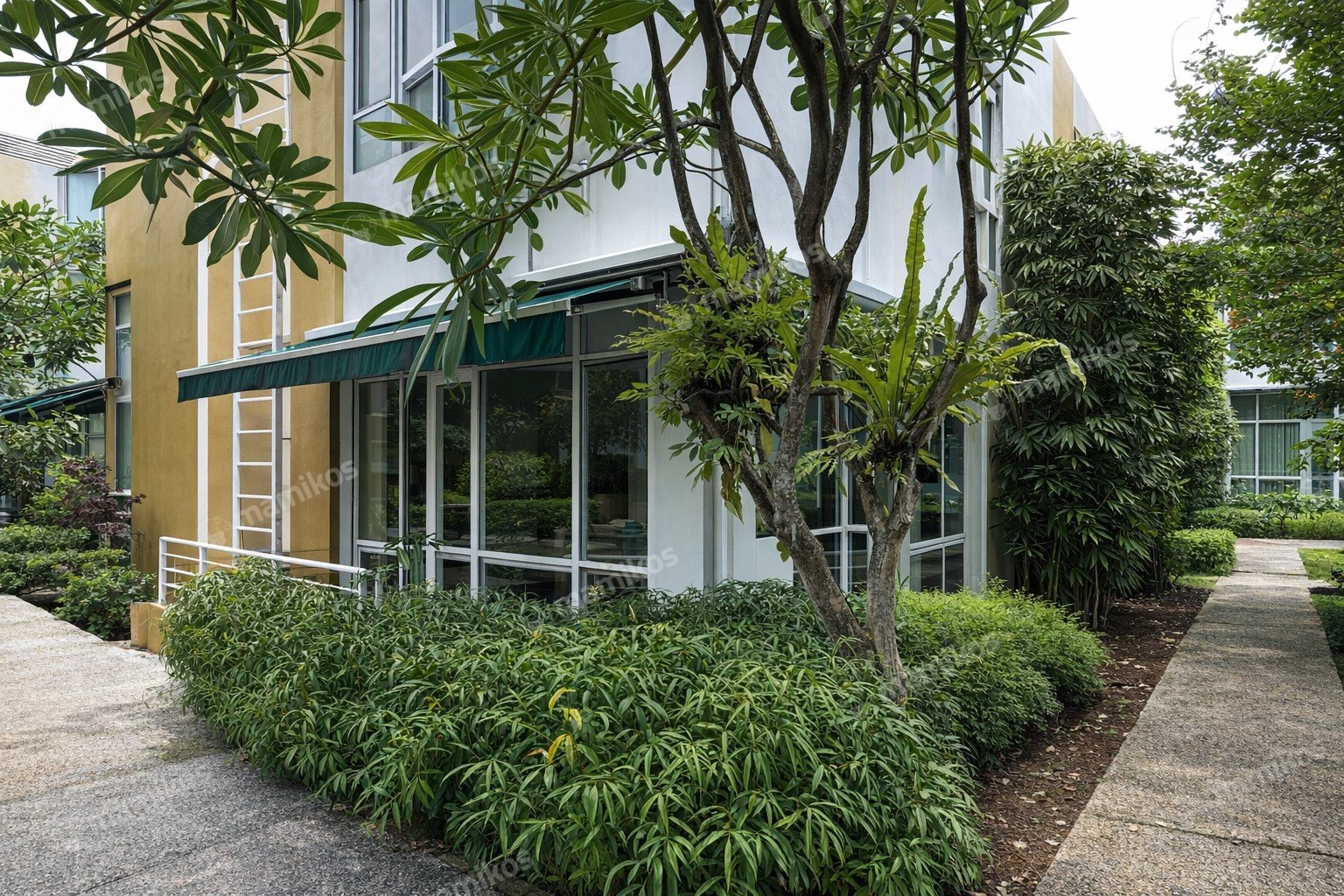 Rumah 3KT 4KM Tomang Jakarta Barat