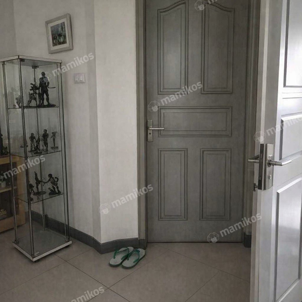 Rumah Sertifikat SHM 6 Kamar Tidur 5 Kamar Mandi Taman Ratu Jakarta Barat - Photo 2