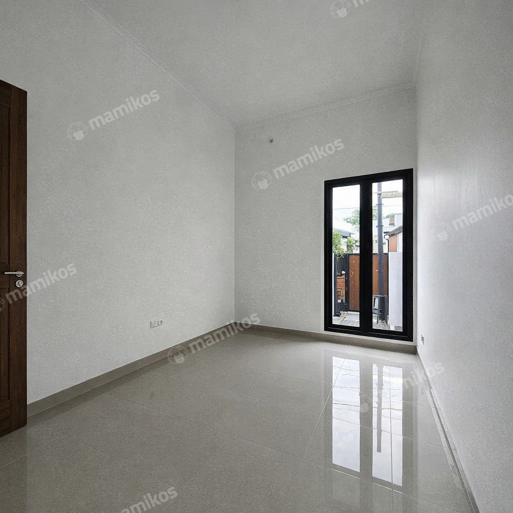 Rumah Sertifikat SHM 4 Kamar Tidur 3 Kamar Mandi Pondok Kelapa Jakarta Timur - Photo 4