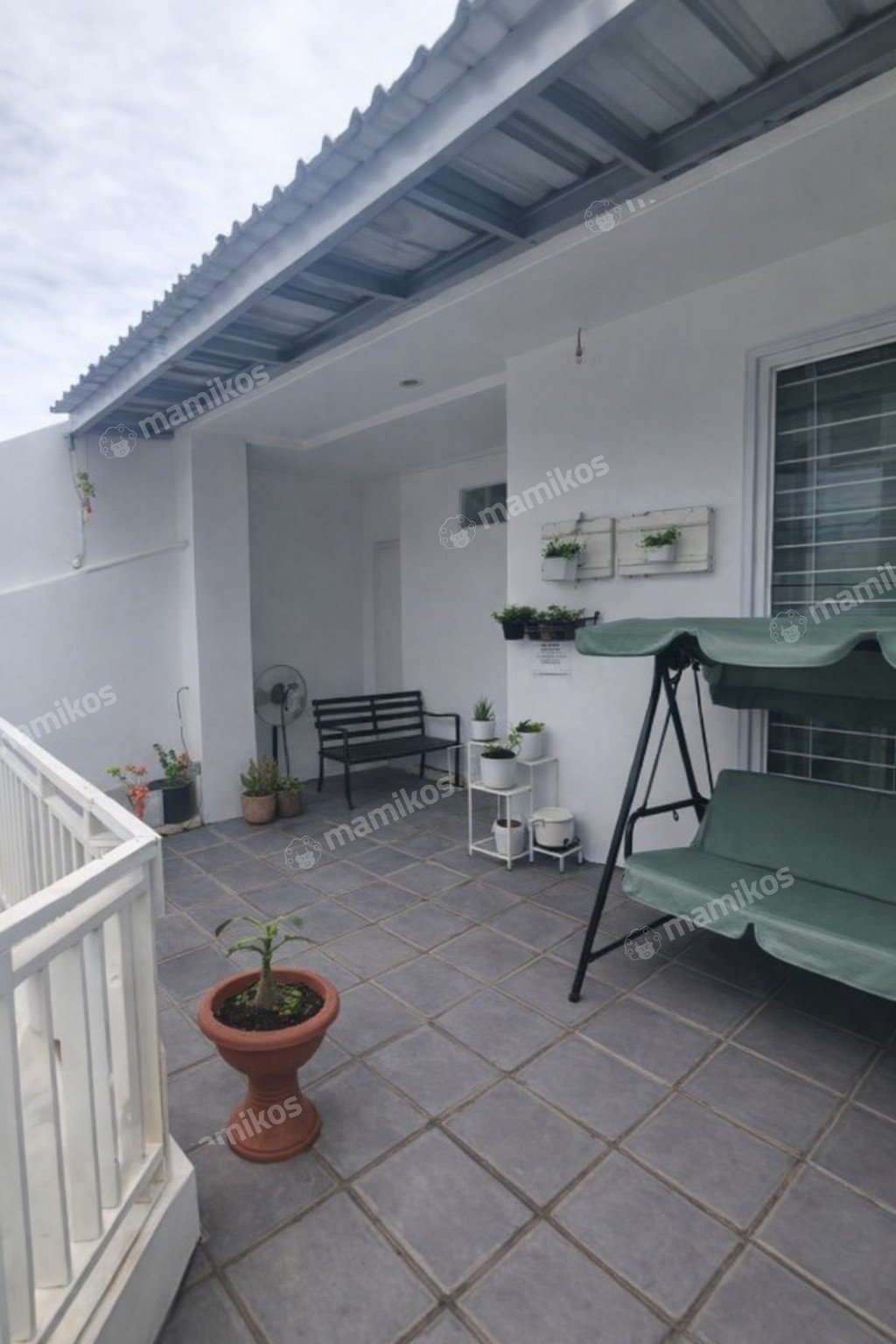 Rumah Sertifikat SHM 3 Kamar Tidur 3 Kamar Mandi Kelapa Gading Jakarta Utara - Photo 2
