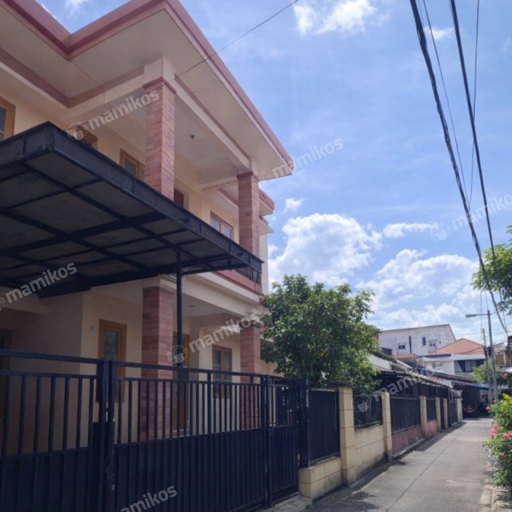 Rumah Sertifikat SHM 3 Kamar Tidur 2 Kamar Mandi Tebet Jakarta Selatan - Photo 3