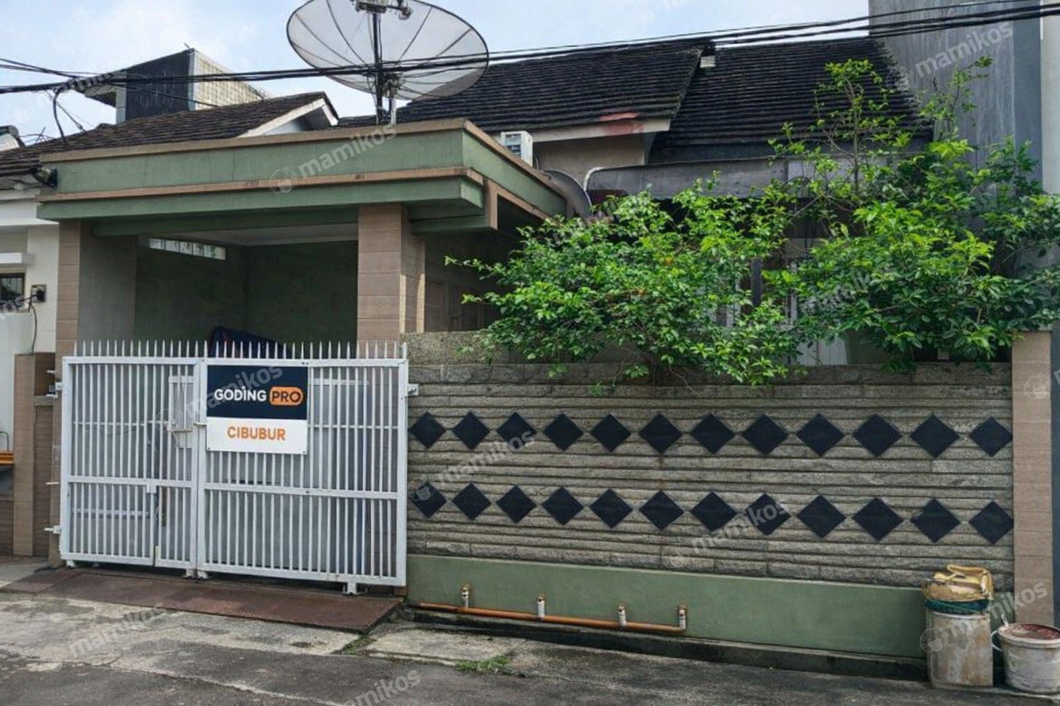 Rumah Sertifikat SHM 3 Kamar Tidur 2 Kamar Mandi Kramat Jati Jakarta Timur