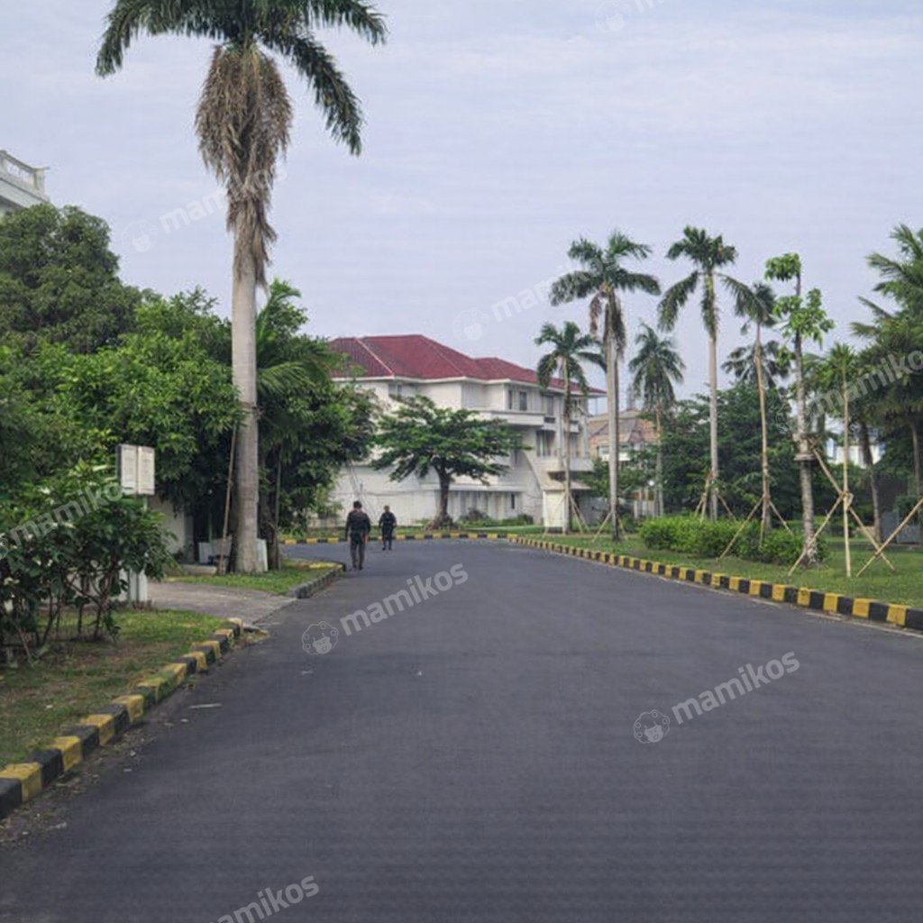 Rumah Sertifikat SHM 4 Kamar Tidur 3 Kamar Mandi Intercon Jakarta Barat - Photo 2