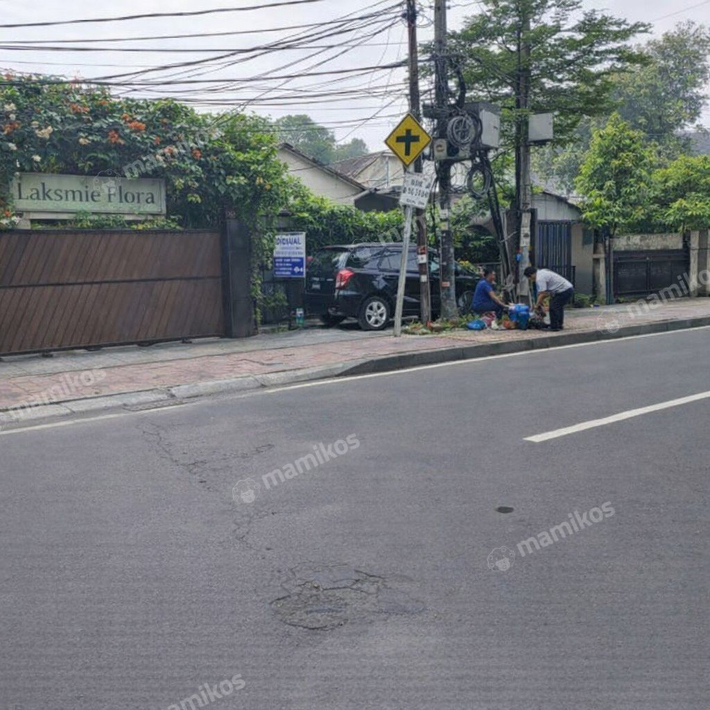 Rumah Sertifikat SHM 6 Kamar Tidur 4 Kamar Mandi Kayu Putih Jakarta Timur - Photo 2