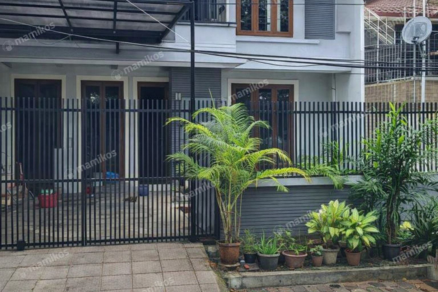 Rumah Sertifikat SHM 4 Kamar Tidur 5 Kamar Mandi Pondok Indah Jakarta Selatan
