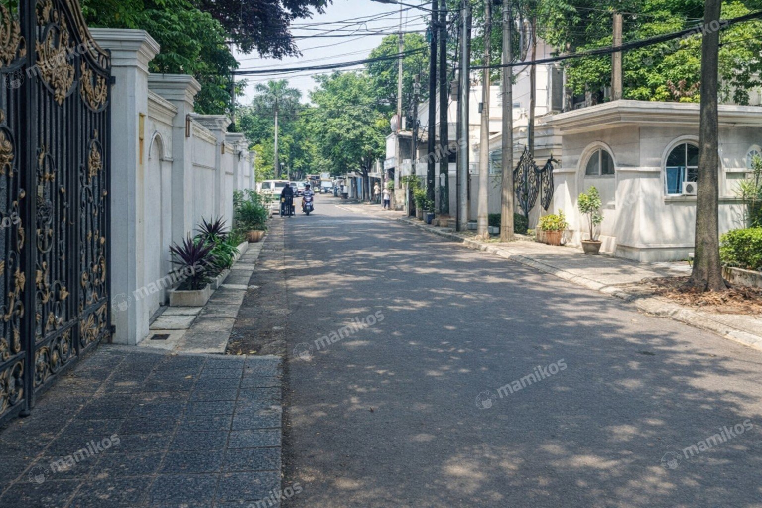 Rumah Sertifikat SHM 4 Kamar Tidur 3 Kamar Mandi Cilandak Jakarta Selatan - Photo 3