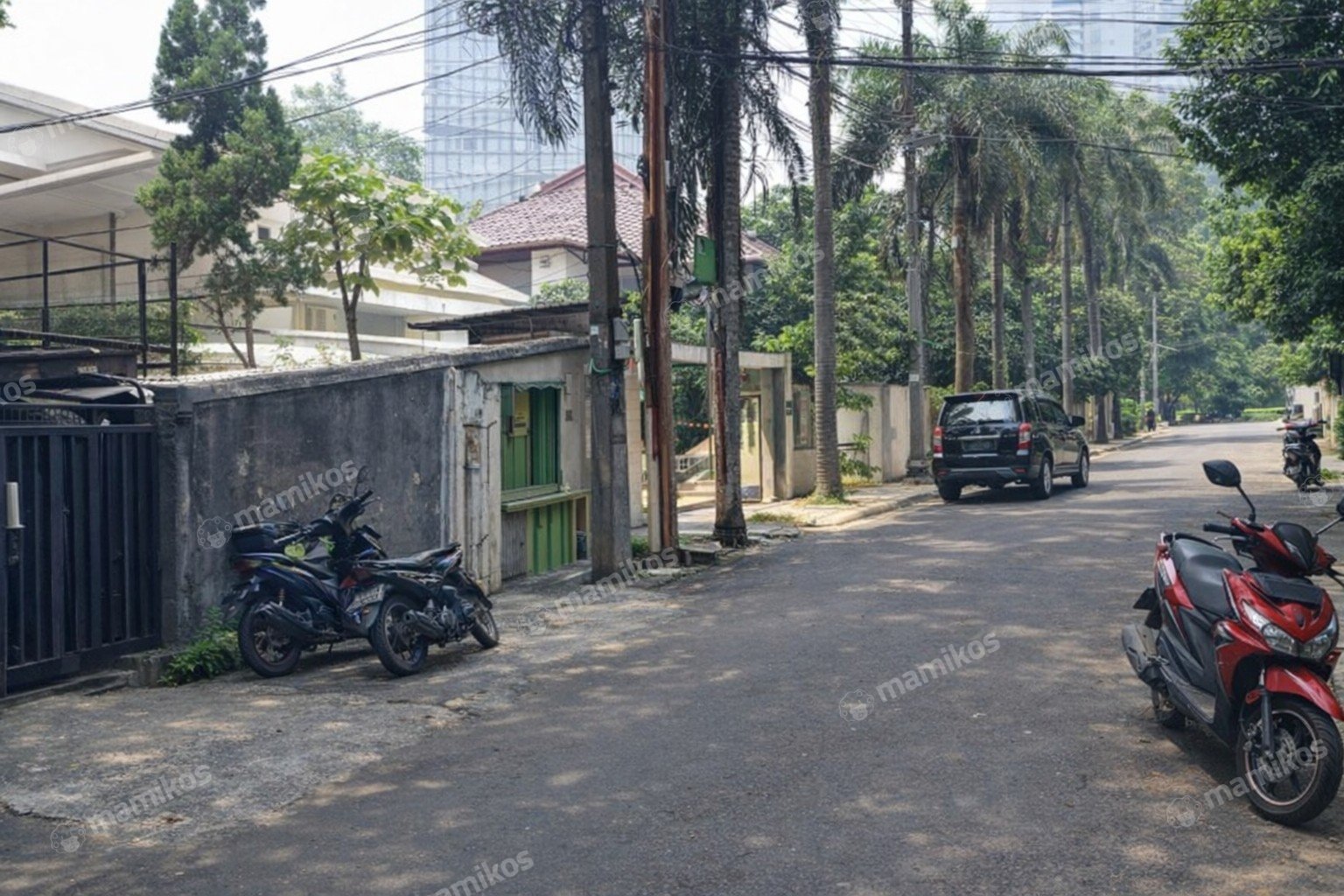 Rumah Sertifikat SHM 4 Kamar Tidur 3 Kamar Mandi Cilandak Jakarta Selatan - Photo 4