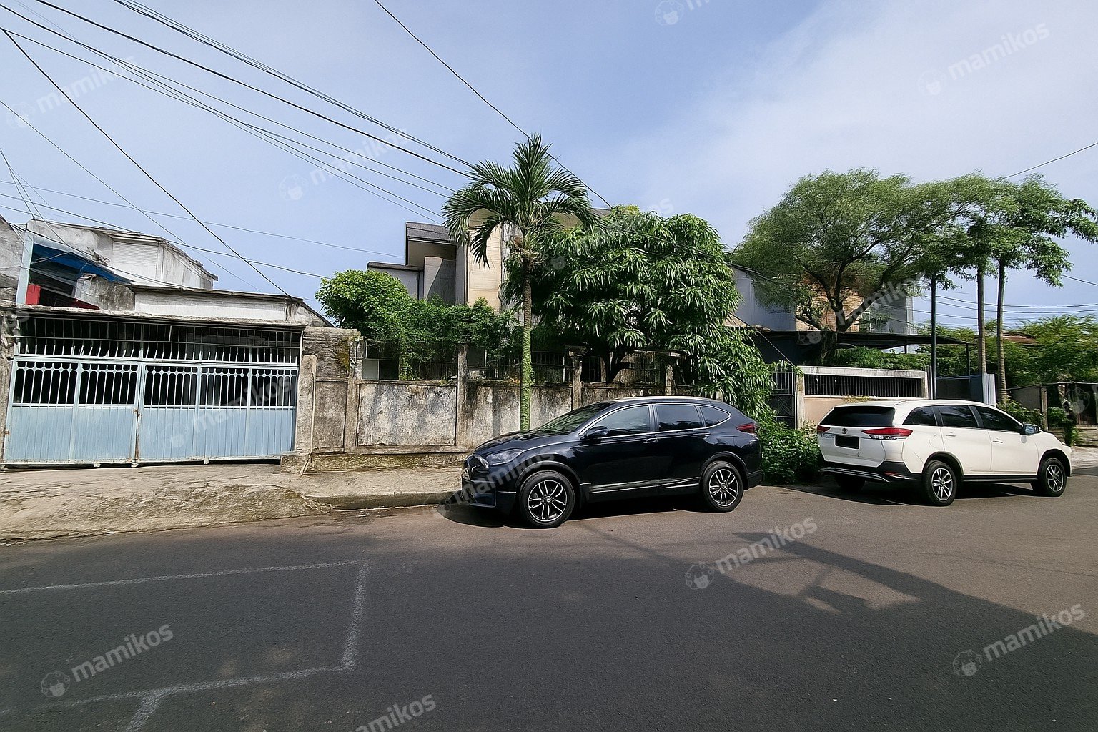 Rumah Sertifikat SHM 3 Kamar Tidur 2 Kamar Mandi Tomang Jakarta Barat - Photo 2
