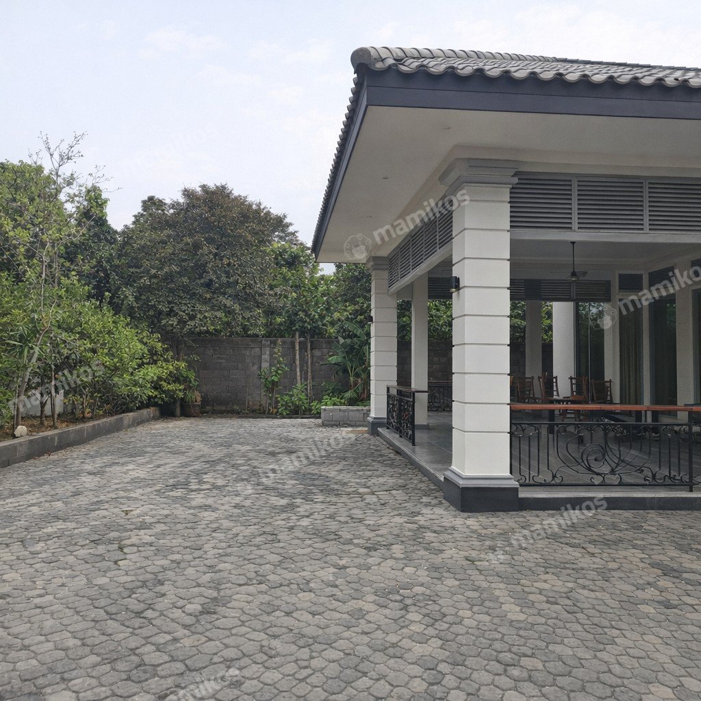 Rumah Sertifikat SHM 7 Kamar Tidur 9 Kamar Mandi Kemang Jakarta Selatan - Photo 3