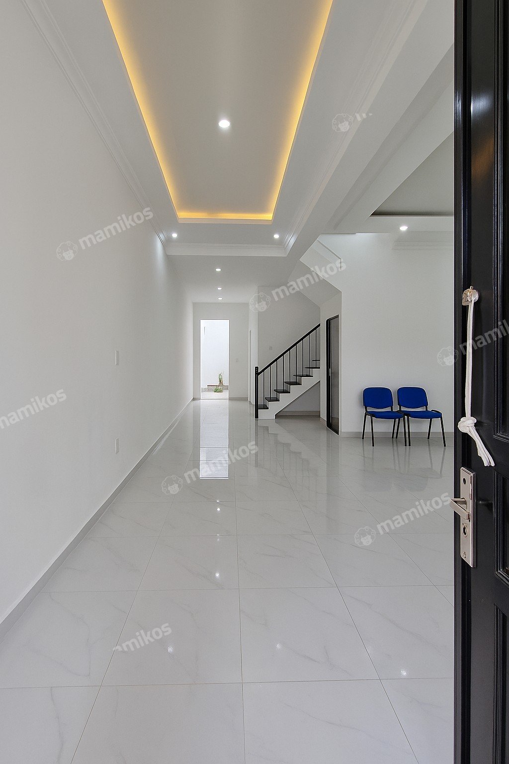 Rumah Sertifikat SHM 4 Kamar Tidur 5 Kamar Mandi Jatinegara Jakarta Timur - Photo 3