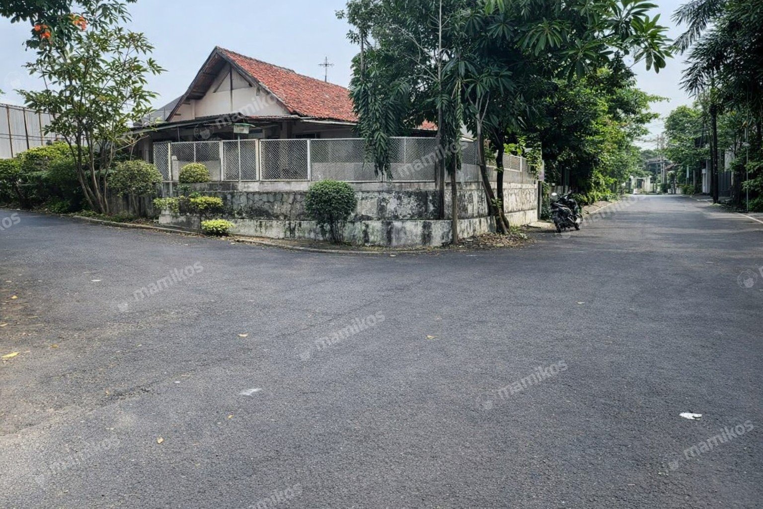 Rumah Sertifikat SHM 3 Kamar Tidur 3 Kamar Mandi Cilandak Jakarta Selatan