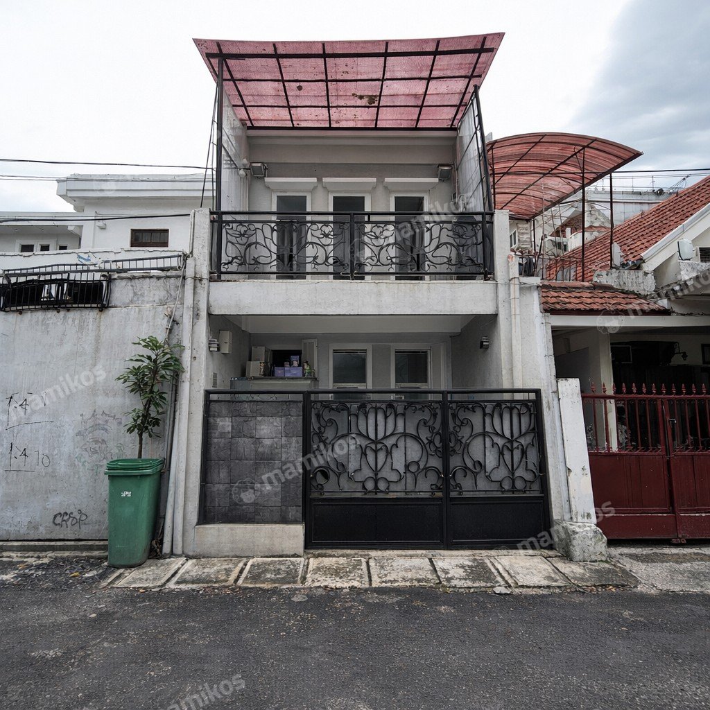 Rumah Sertifikat SHM 3 Kamar Tidur 3 Kamar Mandi Tebet Jakarta Selatan - Photo 3
