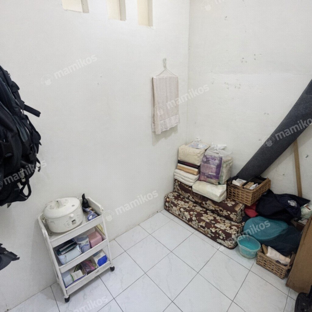 Rumah Sertifikat SHM 3 Kamar Tidur 3 Kamar Mandi Tebet Jakarta Selatan - Photo 5