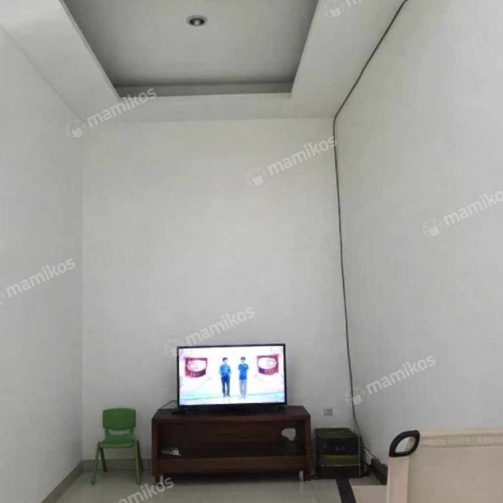 Rumah Sertifikat SHM 5 Kamar Tidur 3 Kamar Mandi Pulo Gadung Jakarta Timur - Photo 5