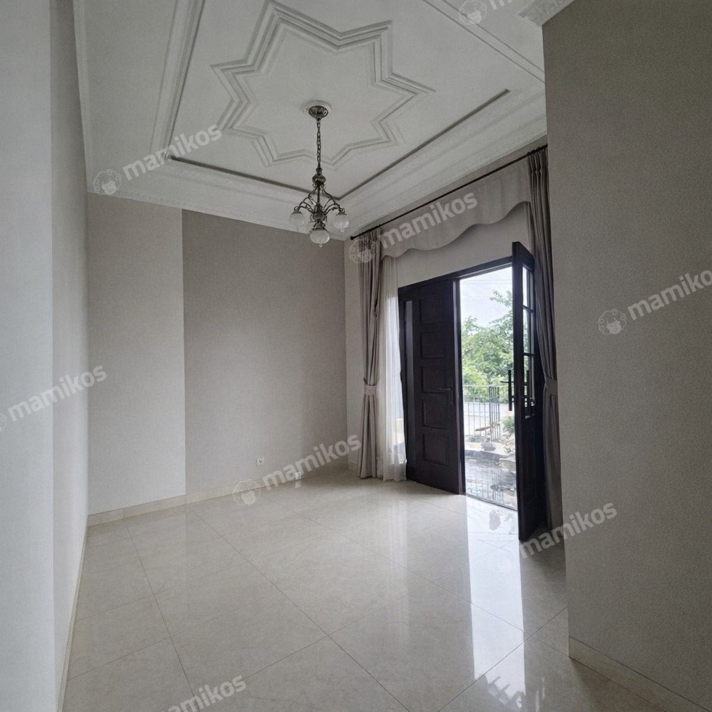 Rumah Sertifikat SHM 4 Kamar Tidur 4 Kamar Mandi Kebon Jeruk Jakarta Barat - Photo 3