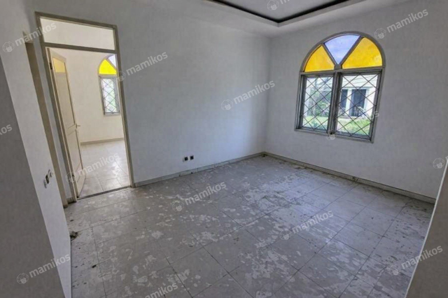 Rumah Sertifikat HGB 4 Kamar Tidur 3 Kamar Mandi Semanan Jakarta Barat