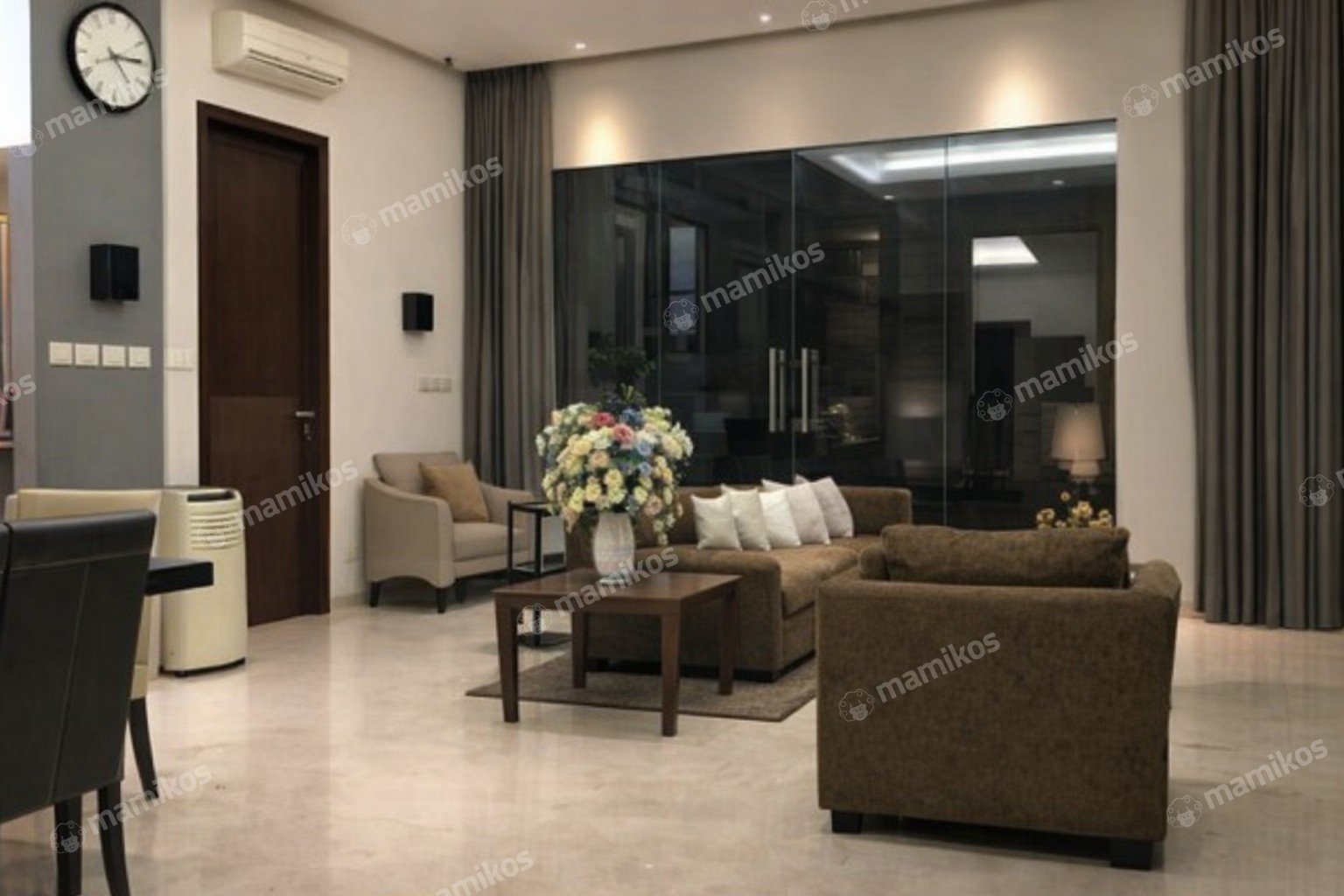 Rumah Sertifikat SHM 4 Kamar Tidur 4 Kamar Mandi Pantai Indah Kapuk Jakarta Utara