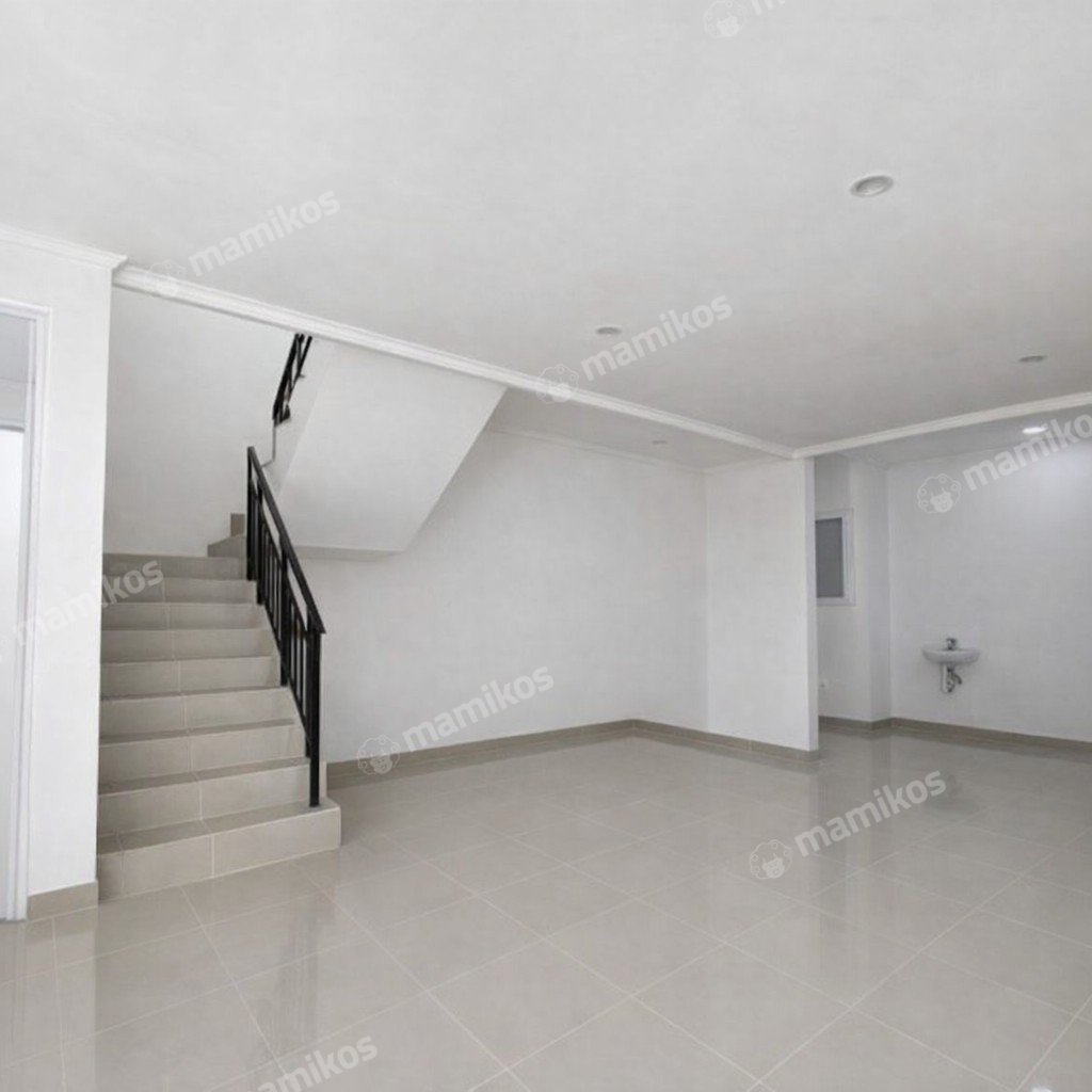 Rumah Sertifikat SHM 4 Kamar Tidur 2 Kamar Mandi Cibubur Jakarta Timur - Photo 4