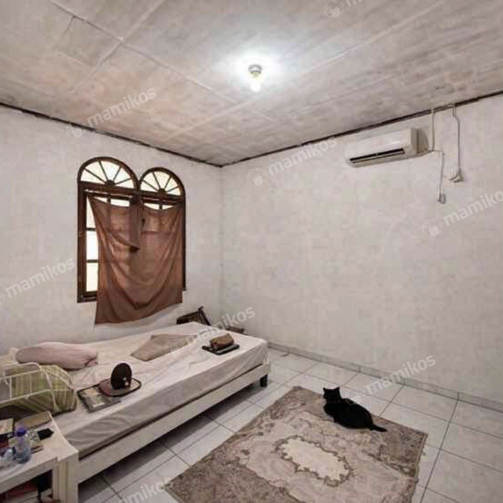 Rumah Sertifikat SHM 4 Kamar Tidur 1 Kamar Mandi Tebet Jakarta Selatan - Photo 2