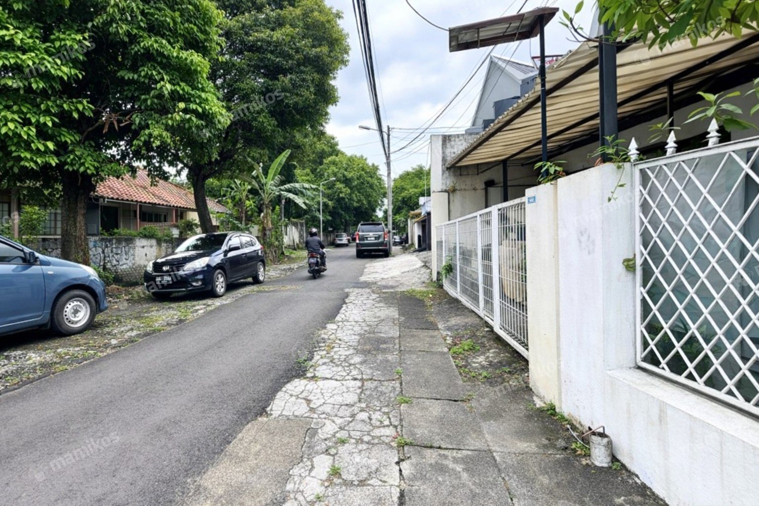 Rumah Sertifikat SHM 4 Kamar Tidur 2 Kamar Mandi Kebayoran Baru Jakarta Selatan