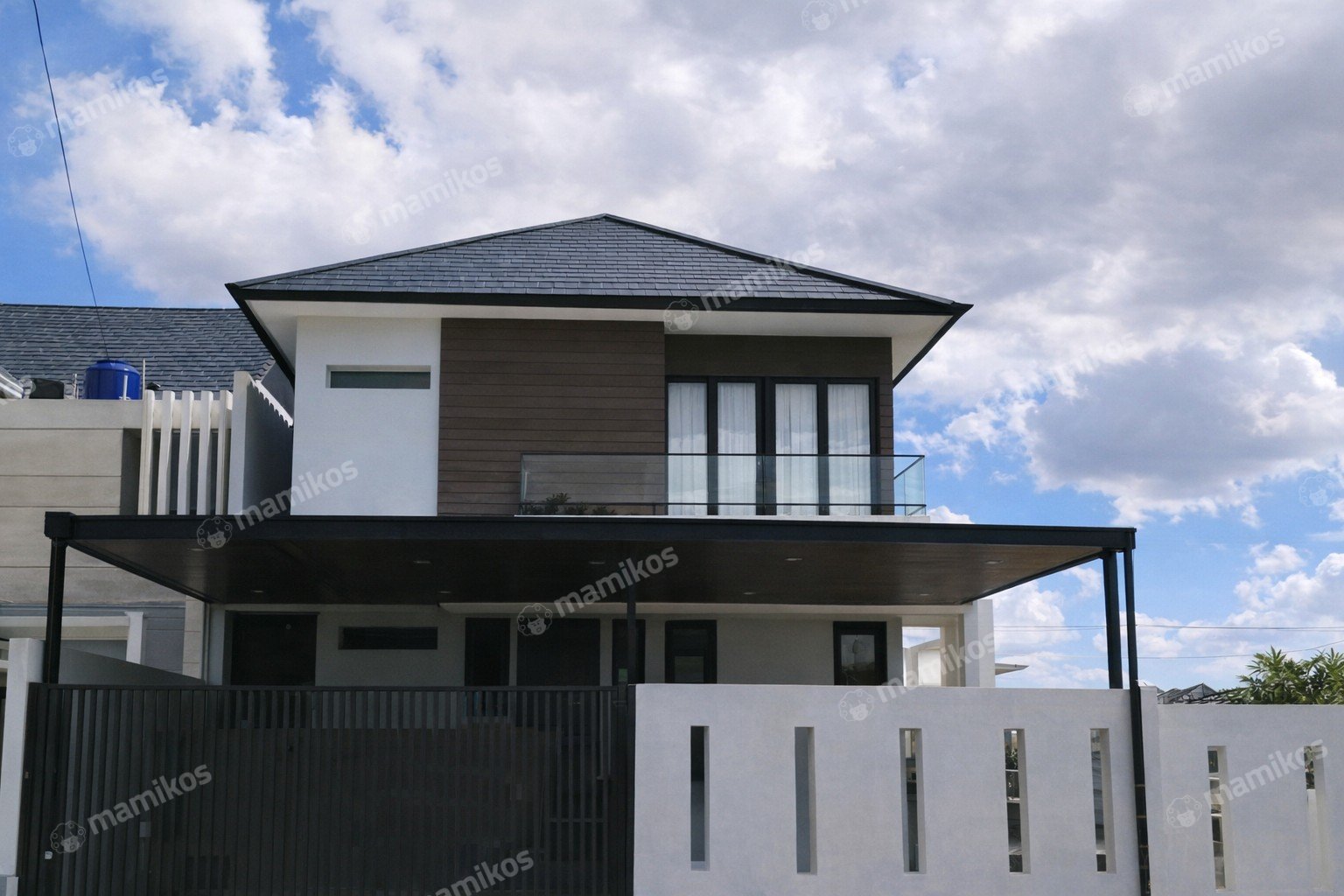 Rumah Sertifikat HGB 5 Kamar Tidur 3 Kamar Mandi Villa Meruya Jakarta Barat