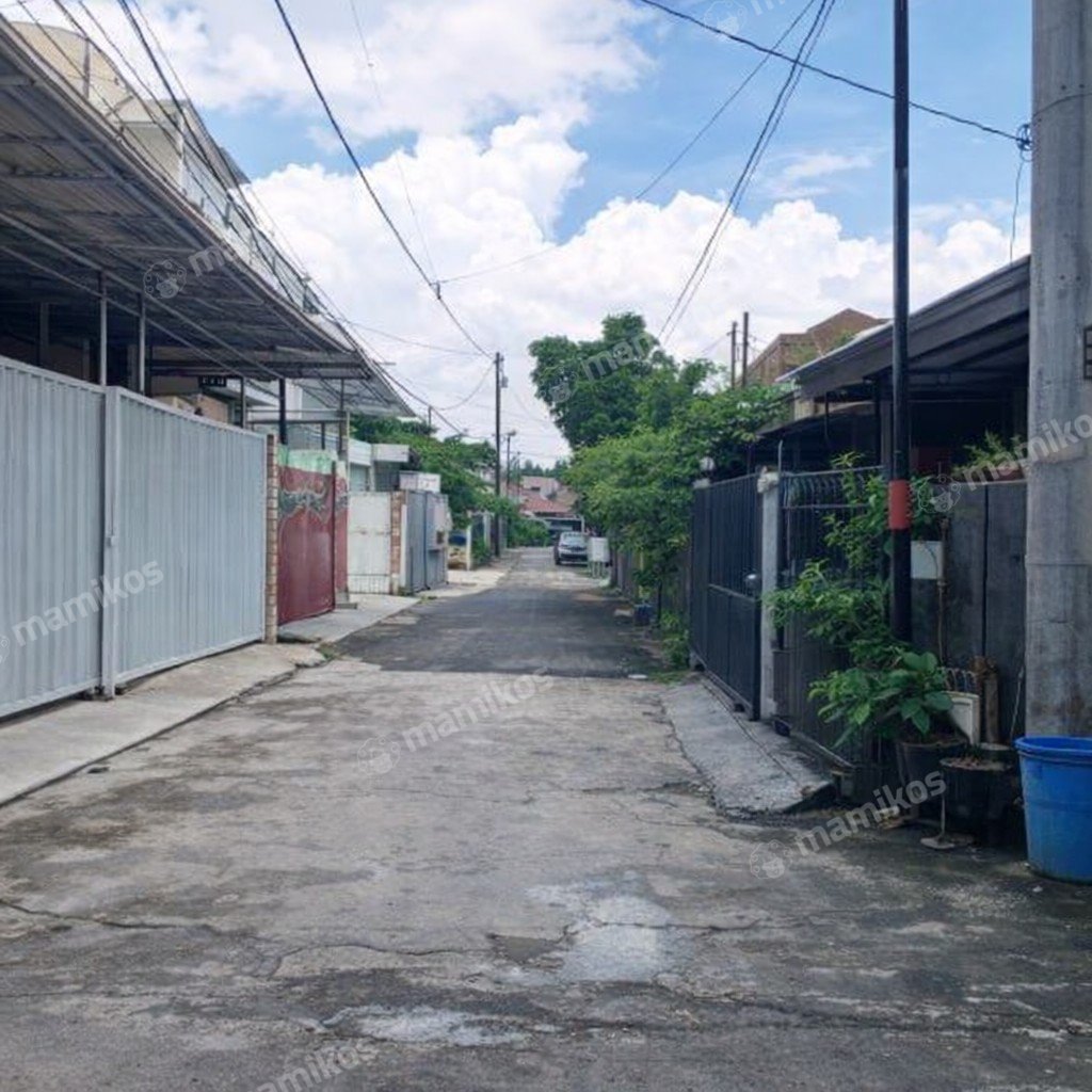 Rumah Sertifikat SHM 4 Kamar Tidur 3 Kamar Mandi Buaran Jakarta Timur - Photo 3