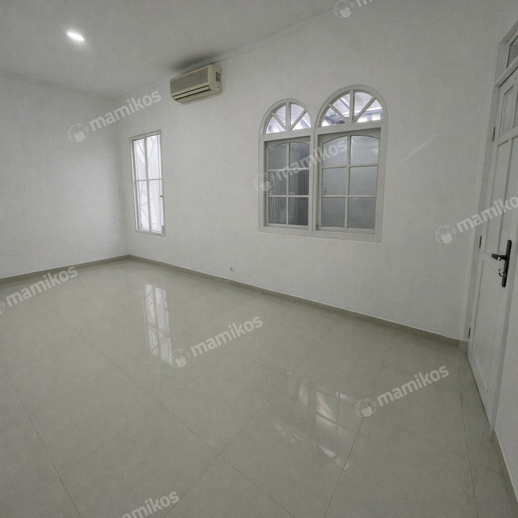 Rumah Sertifikat SHM 3 Kamar Tidur 3 Kamar Mandi Duren Sawit Jakarta Timur - Photo 5