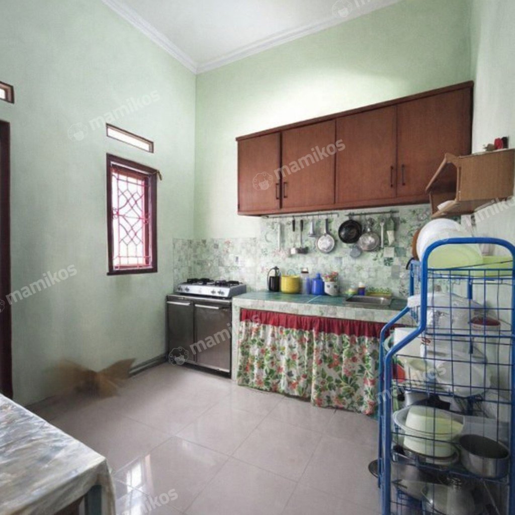 Rumah Sertifikat SHM 3 Kamar Tidur 3 Kamar Mandi Jagakarsa Jakarta Selatan - Photo 5
