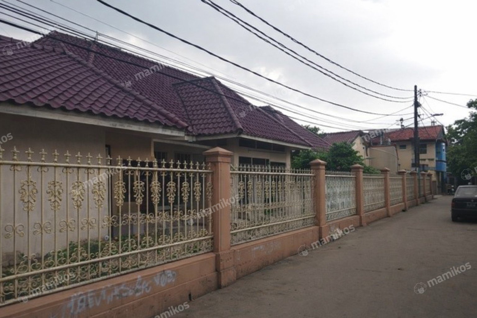 Rumah Sertifikat SHM 7 Kamar Tidur 6 Kamar Mandi Cipayung Jakarta Timur