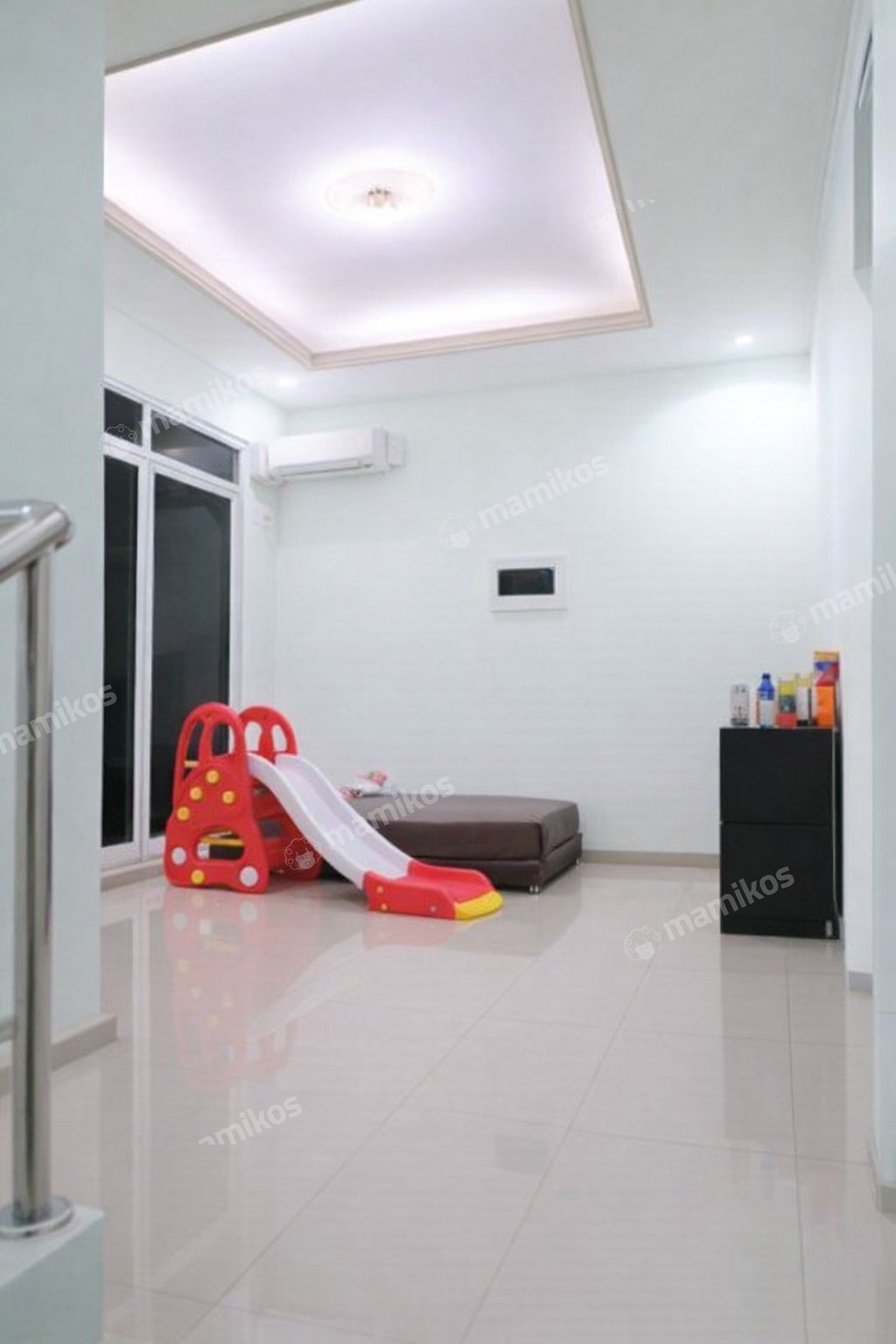 Rumah Sertifikat SHM 4 Kamar Tidur 3 Kamar Mandi Kebon Jeruk Jakarta Barat - Photo 4