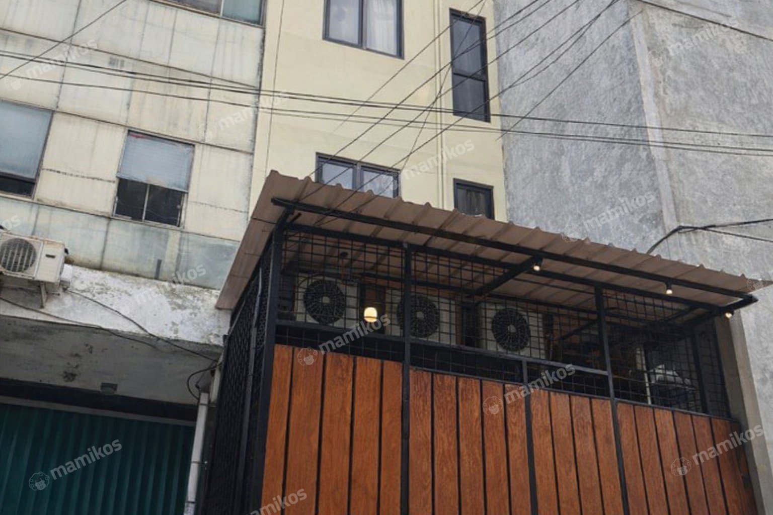 Rumah Baru Sertifikat SHM 20 Kamar Tidur Tambora Jakarta Barat