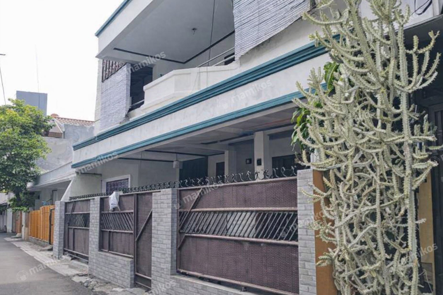 Rumah Sertifikat SHM 4 Kamar Tidur 2 Kamar Mandi Tanjung Duren Jakarta Barat