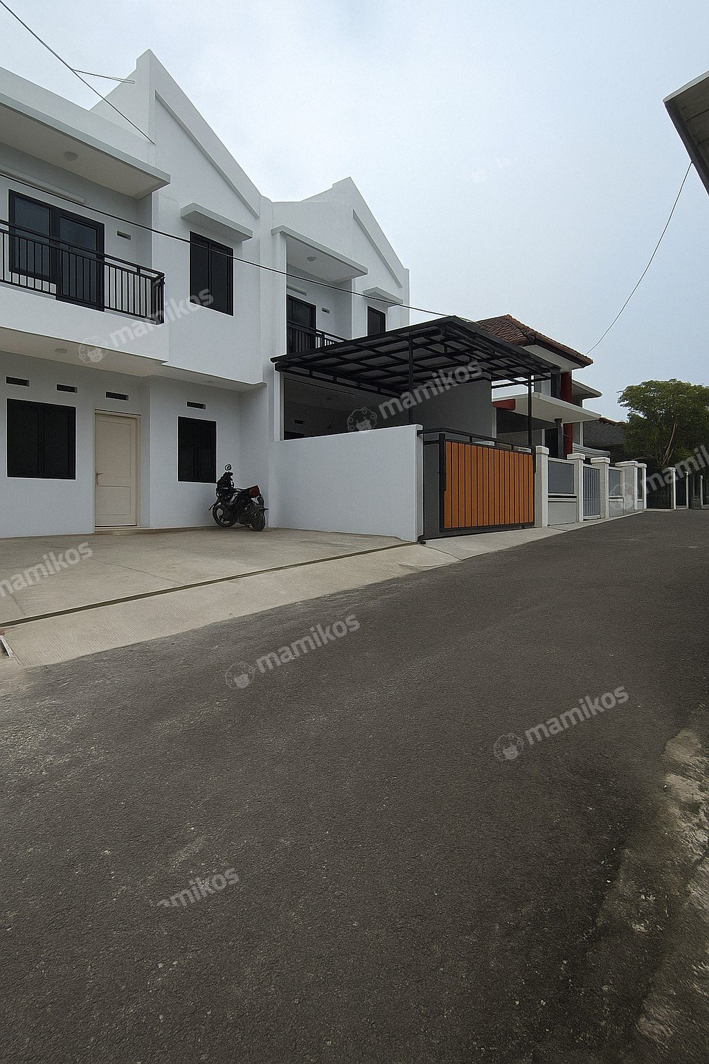 Rumah Sertifikat SHM 3 Kamar Tidur 2 Kamar Mandi Kalisari Jakarta Timur - Photo 3