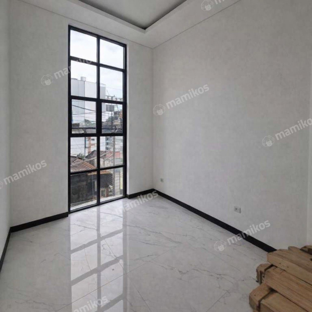 Rumah Sertifikat SHM 4 Kamar Tidur 3 Kamar Mandi Kalideres Jakarta Barat - Photo 3