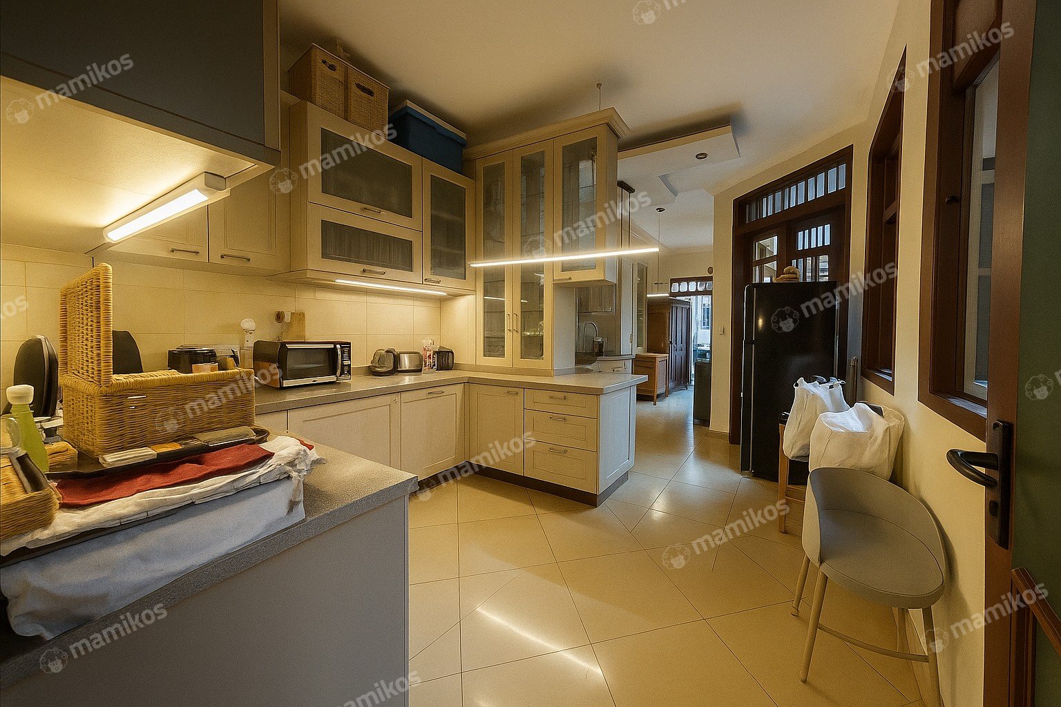 Rumah Sertifikat SHM 5 Kamar Tidur 4 Kamar Mandi Pondok Indah Jakarta Selatan - Photo 5