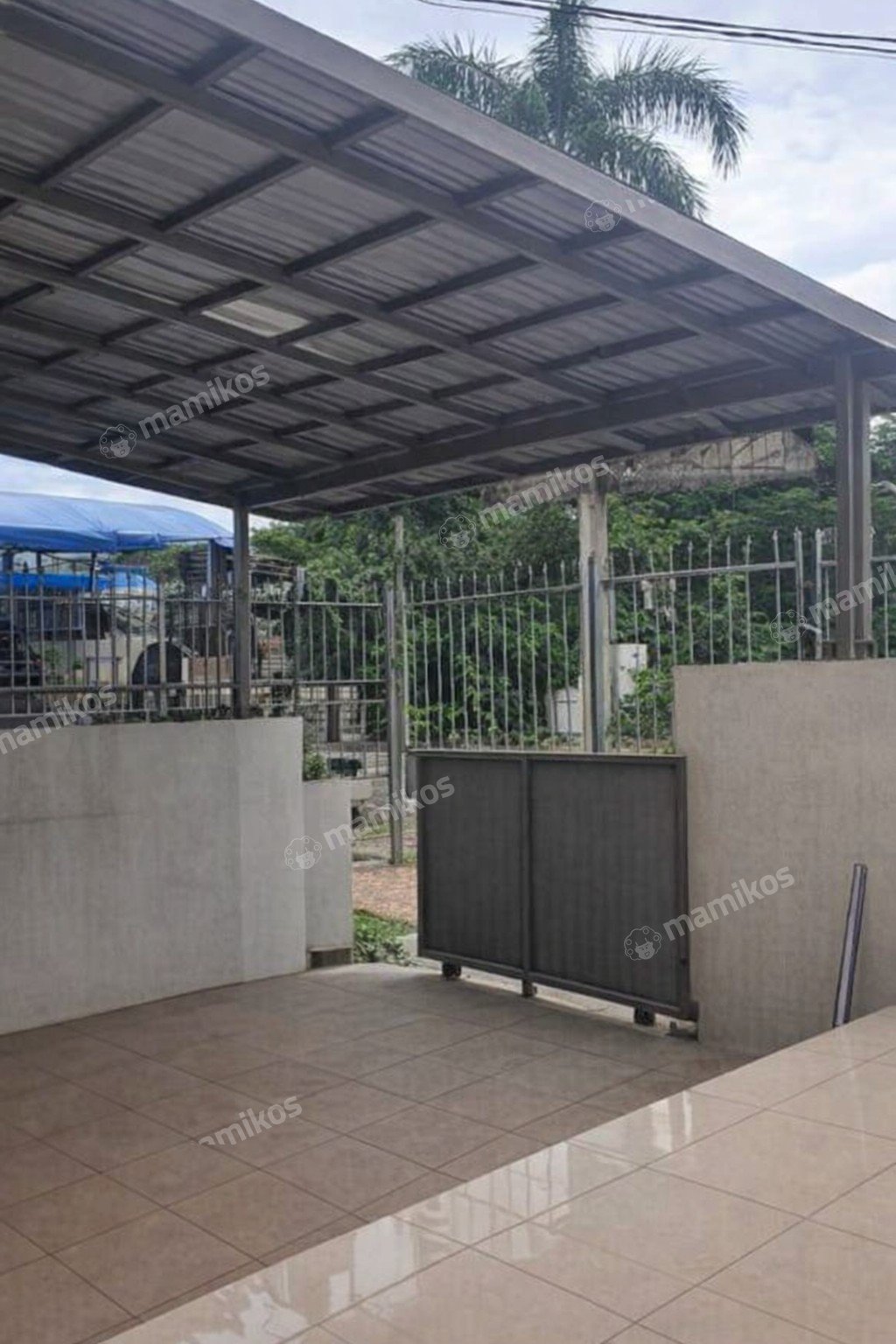 Rumah Sertifikat SHM 5 Kamar Tidur 4 Kamar Mandi Taman Kencana Jakarta Barat - Photo 2