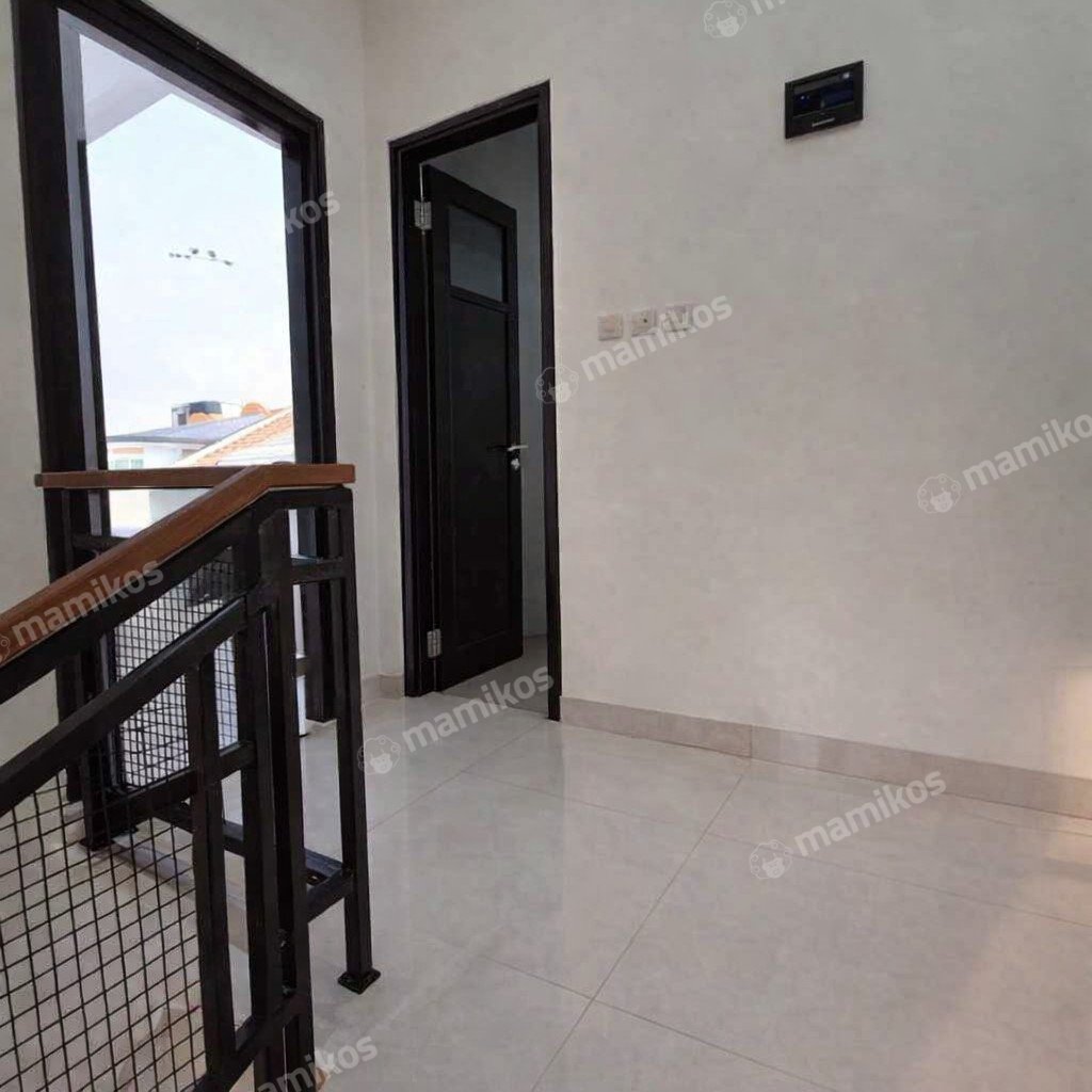 Rumah Baru Sertifikat SHM 3 Kamar Tidur Pondok Kelapa Jakarta Timur - Photo 4