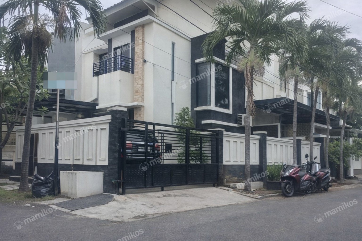Rumah 4 Kamar Tidur 3 Kamar Mandi 2 Lantai Pondok Kelapa Jakarta Timur