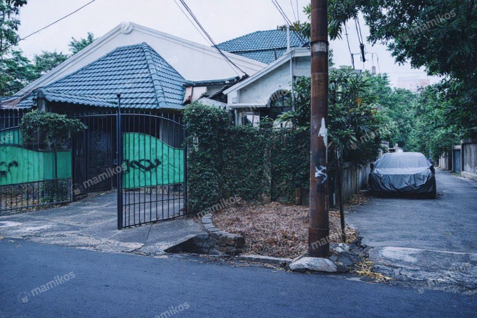 Rumah Sertifikat SHM 3 Kamar Tidur 3 Kamar Mandi Duren Tiga Jakarta Selatan
