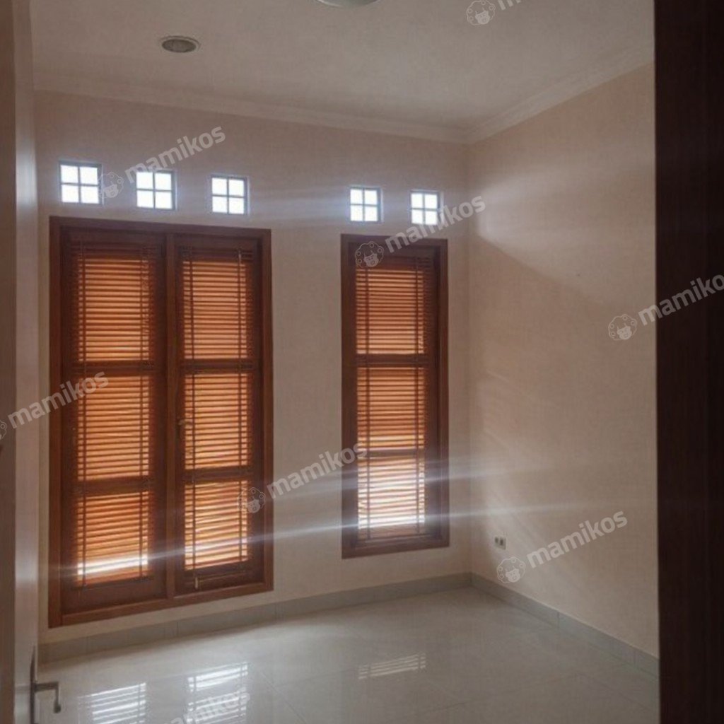 Rumah Sertifikat SHM 3 Kamar Tidur 2 Kamar Mandi Tomang Jakarta Barat - Photo 4