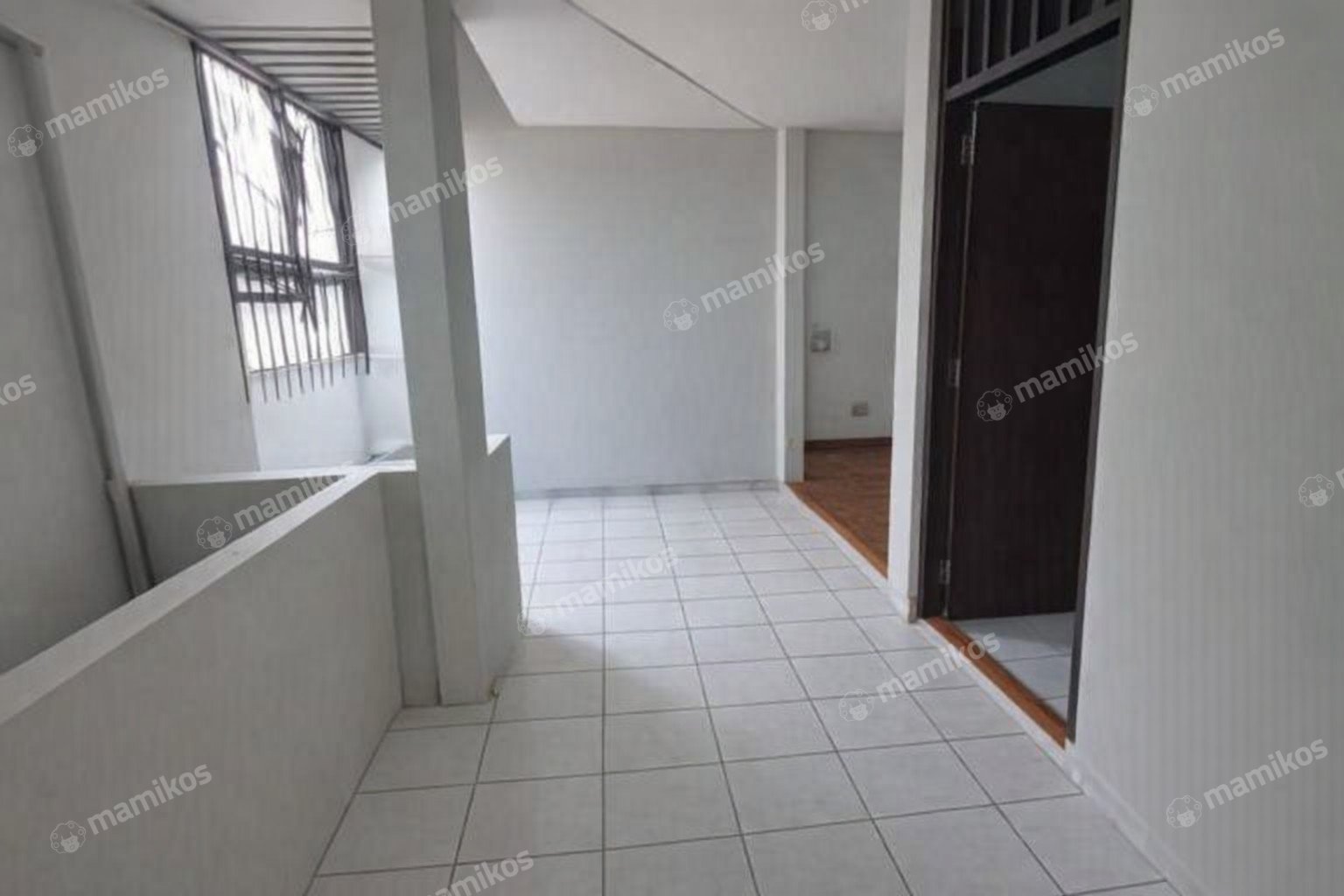 Rumah Sertifikat SHM 4 Kamar Tidur 2 Kamar Mandi Tanjung Duren Jakarta Barat - Photo 5